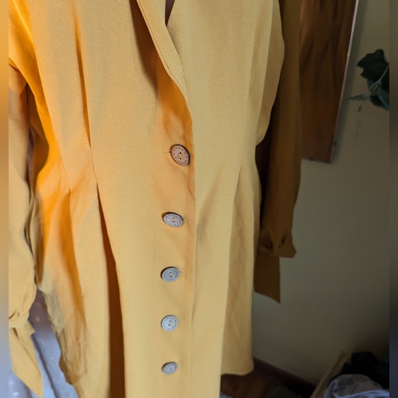 J Roberts | Mini Dress - Picture 3 of 11